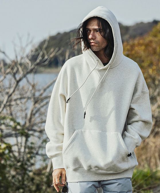 +phenix プラスフェニックス FUNCTIONAL HEAVY WEIGHT SWEAT HOODY ヘビーウェイト スウェット フーディー【MEN】