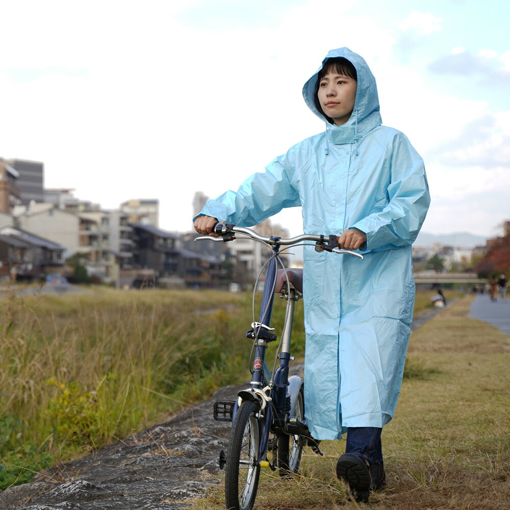 軽い レインコート 自転車 レディース サイズフリー レインウェア バイク ママ 買い物 保育園 幼稚園 送り迎え 送迎 サイクルコート 合羽 カッパ かっぱ 自転車用 雨対策 レイニーエース RAINYACE パステルカラー シンプル 可愛い 女性 レディース 同色収納袋付 入学準備