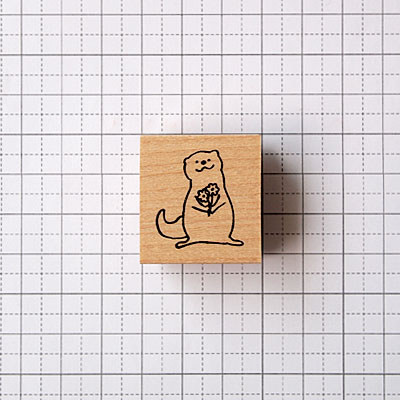 和田真由子 ラバースタンプ 小さな花束とカワウソ 縦23mm×横20mm (0128A-3026)の商品画像 2