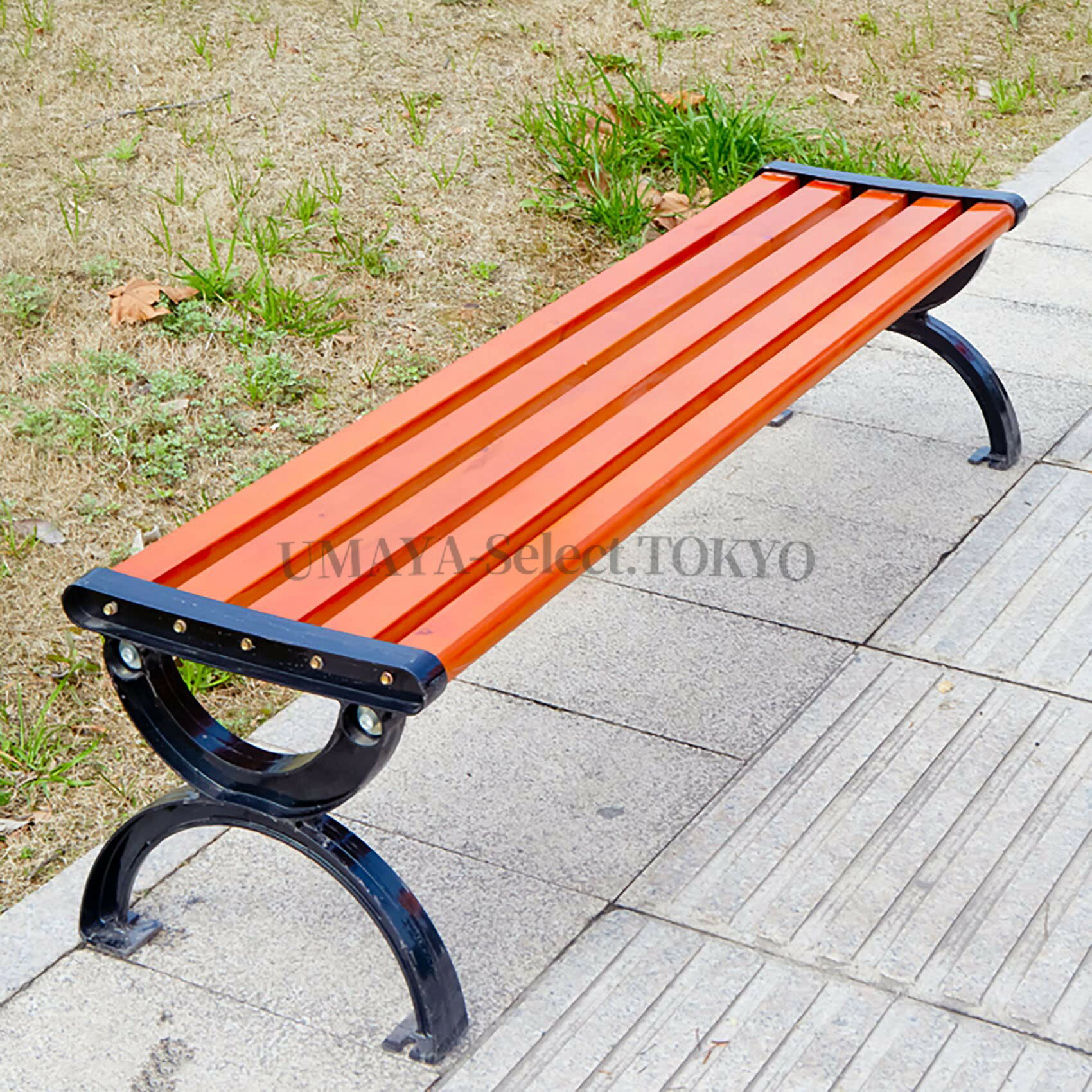 【商品名】パークベンチ ガーデンベンチ ベンチ ガーデンチェア 屋外ベンチ アルミベンチ ベンチ台 ガーデンファニチャー 木製 屋外ベンチ椅子 ガーデンテーブル ガーデン用 ベンチ台 防食木材 木製 ガーデンチェアベンチ 2~3人が座れ【価格】23931円【商品説明】ガーデンベンチ：サイズ：（150/180CM）人間工学に基づいたシート、ベンチクッションは2?3人を収容でき、傾斜した背もたれは背もたれを快適に支え、座位をより快適にし、最大耐荷重は250kgです。屋外 ガーデン ベンチ：この屋外の金属製の無垢材の椅子は、耐食性のある木材でできており、多点分散耐荷重、全体的に安定したサポート、トリプルグルーブブラケットが全体として木製のストリップを接続し、マルチポイントサポートがうまく分散できます力と椅子をより強く、より安定させるために、椅子の背もたれには耐荷重金属補強バーが設計されており、変形や分散を防ぎます。製品素材：亜鉛合金強化ブラケット設計、高品質のハードウェア二重強化ブラケット、椅子の背もたれをしっかりと支え、耐荷重能力を大幅に向上させ、鋳造アルミニウム三脚を厚くし、無塗装、無錆、U字型の機械構造設計、強化された拡張ネジを装備し、転倒や揺れを拒否し、過酷な屋外気象条件に耐えることができます。美しく実用的なベンチ：パークベンチ 装飾だけでなく、いつでも休むことができる機能的なレジャーベンチです。バルコニー、裏庭、プール、公園、中庭などに最適な、【商品名】パークベンチ ガーデンベンチ ベンチ ガーデンチェア 屋外ベンチ アルミベンチ ベンチ台 ガーデンファニチャー 木製 屋外ベンチ椅子 ガーデンテーブル ガーデン用 ベンチ台 防食木材 木製 ガーデンチェアベンチ 2~3人が座れ【価格】23931円【商品説明】ガーデンベンチ：サイズ：（150/180CM）人間工学に基づいたシート、ベンチクッションは2?3人を収容でき、傾斜した背もたれは背もたれを快適に支え、座位をより快適にし、最大耐荷重は250kgです。屋外 ガーデン ベンチ：この屋外の金属製の無垢材の椅子は、耐食性のある木材でできており、多点分散耐荷重、全体的に安定したサポート、トリプルグルーブブラケットが全体として木製のストリップを接続し、マルチポイントサポートがうまく分散できます力と椅子をより強く、より安定させるために、椅子の背もたれには耐荷重金属補強バーが設計されており、変形や分散を防ぎます。製品素材：亜鉛合金強化ブラケット設計、高品質のハードウェア二重強化ブラケット、椅子の背もたれをしっかりと支え、耐荷重能力を大幅に向上させ、鋳造アルミニウム三脚を厚くし、無塗装、無錆、U字型の機械構造設計、強化された拡張ネジを装備し、転倒や揺れを拒否し、過酷な屋外気象条件に耐えることができます。美しく実用的なベンチ：パークベンチ 装飾だけでなく、いつでも休むことができる機能的なレジャーベンチです。バルコニー、裏庭、プール、公園、中庭などに最適な、