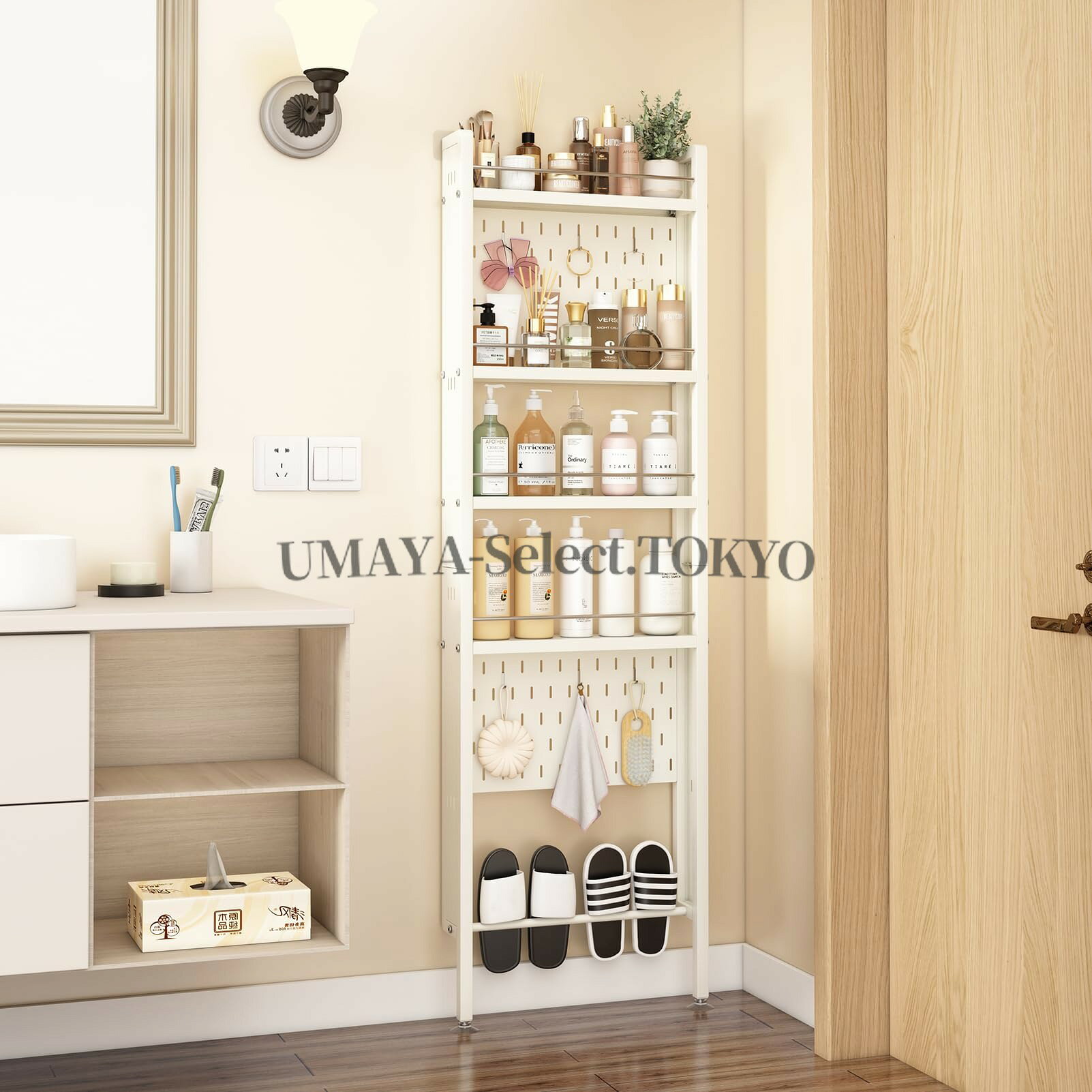 UMAYA-Select.TOKYOのバスルームラック 浴室収納 隙間収納 5段 オープンシェルフ フック付き 取り付け簡単 穴あけ不要 スリム 多層 小物整理 洗面所 トイレ 省スペース プロ仕様 黒｜アングル2