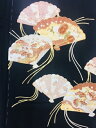 799 手描き友禅黒留袖 正絹黒留袖 新品未仕立て品 仮絵羽仕立て 檜扇ちらし柄 ひおうぎ 礼装用 結婚式 フォーマル 既婚女性の第一礼装です 絹100% 結婚...