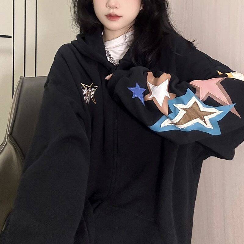 ママ 袖あり ビックシルエット ドロップショルダー ブラック アウター チュニック丈 20代 お洒落 春 ジップアップパーカー ポケット 冬 スウェット素材 アメリカン 長袖 秋冬 ママコーデ キュート ガーリー 40代 大人カジュアル フード付き パーカー レディース 星柄 30代