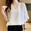 秋 上品 シンプル ブラウス ホワイト Tシャツ 白 カジュアル 春 夏 ス 韓国 レディース 涼しい ナチュラル コーデ 40代 体型カバー カットソー おしゃれ Vネック 30代 50代 20代 薄手 五分袖