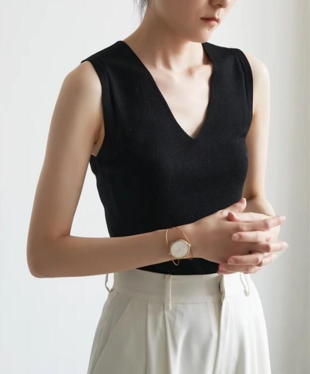 レディース ファッション　冬　綺麗　大歳　上品　オシャレ 喬 華 順 レディース セーター 冬 中華風 Vネック 水墨画 カラー カーディガン 暖かい ジャケット