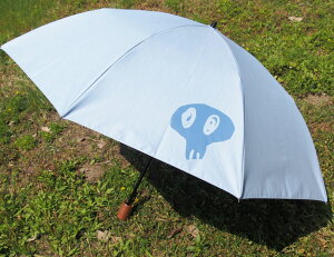 史上最強の男性用日傘McRossa（マクロッサ）Ver.7【色】Sage Blue(セージ・ブルー)遮光100%UVカット99%以上 ヒートブロック遮熱仕様いとうせいこうさんのDocrotがプリントされた二段折畳傘。*税/送料込み価格*
