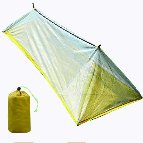 ◆本体は細かいメッシュ仕様なので、高密度で蚊や虫の侵入の防止に効果的です。通気性が良く、中は熱がこもりません。 ◆底部はナイロンの生地で、その上、シリコーンコーティングを採用し、丈夫で引き裂きの抵抗性があります。防水なので湿った芝生や地面に直接置けば大丈夫です。 ◆一人でも簡単に組立てることが可能です。底部の4角にペグを打ち込み、2本の縄を結ぶだけで設置完了です。 ◆収納用袋が付きで持ち運びが便利です。また、折り畳めるので、スペースの節約ができます。 ◆登山、キャンプ、ハイキング、トレッキング、旅行のテントとしてご活用いただけます。 注意事項 ◆在庫数の更新は随時行っておりますが、お買い上げいただいた商品が、品切れになってしまうこともございます。 その場合、お客様には必ず連絡をいたしますが、万が一入荷予定がない場合は、キャンセルさせていただく場合もございますことをあらかじめご了承ください。 ◆商品写真はできる限り実物の色に近づけるよう加工しておりますが、お客様のお使いのモニター設定、お部屋の照明等により実際の商品と色味が異なる場合がございます。 メーカー希望小売価格はメーカーカタログに基づいて掲載しています商品説明 ◆本体は細かいメッシュ仕様なので、高密度で蚊や虫の侵入の防止に効果的です。通気性が良く、中は熱がこもりません。 ◆底部はナイロンの生地で、その上、シリコーンコーティングを採用し、丈夫で引き裂きの抵抗性があります。防水なので湿った芝生や地面に直接置けば大丈夫です。 ◆一人でも簡単に組立てることが可能です。底部の4角にペグを打ち込み、2本の縄を結ぶだけで設置完了です。 ◆収納用袋が付きで持ち運びが便利です。また、折り畳めるので、スペースの節約ができます。 ◆登山、キャンプ、ハイキング、トレッキング、旅行のテントとしてご活用いただけます。 注意 ◆在庫数の更新は随時行っておりますが、お買い上げいただいた商品が、品切れになってしまうこともございます。 その場合、お客様には必ず連絡をいたしますが、万が一入荷予定がない場合は、キャンセルさせていただく場合もございますことをあらかじめご了承ください。 ◆商品写真はできる限り実物の色に近づけるよう加工しておりますが、お客様のお使いのモニター設定、お部屋の照明等により実際の商品と色味が異なる場合がございます。