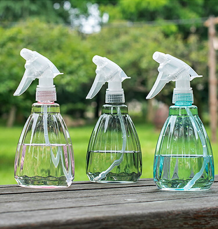 スプレーボトル 2点セット 550ml 霧吹きスプレー 連続噴射 極細 漏れ防止ミストス...