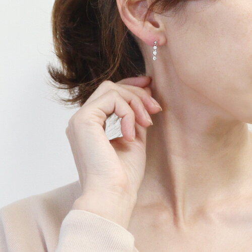 0.5ct ダイヤ 3ストーン プラチナ ピアス 天然ダイヤ 3石 揺れる Pt900 スタッド