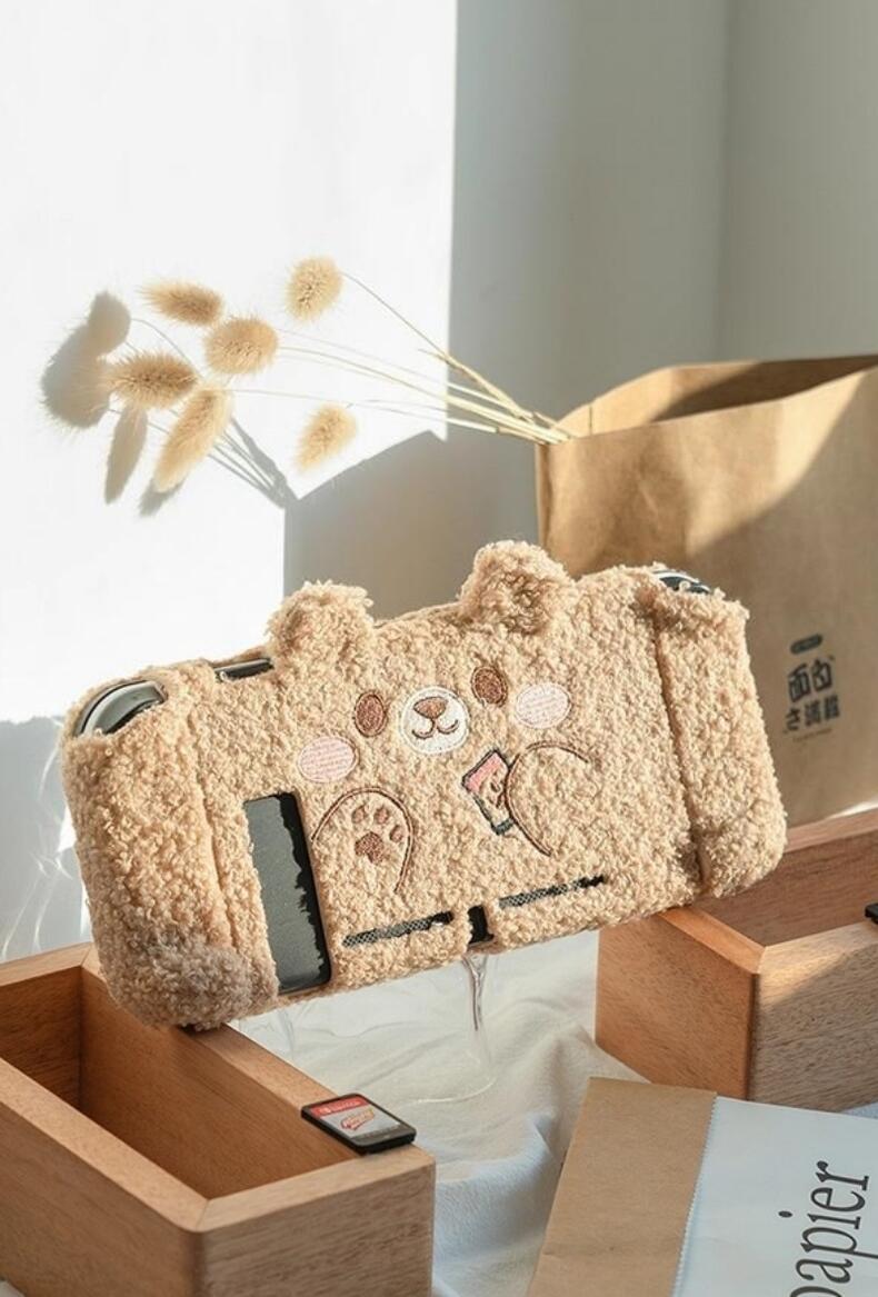 【送料無料】Nintendo Switch Switchカバー もこもこ熊 OLED アクセサリー 分体式設計 プレゼント 全面保護 指紋防止 衝撃吸収 擦り傷防止 耐久性 着脱簡単 取り外し可能 可愛い おしゃれ 手足の冷え 中国正規輸入品 Switch本体つきません