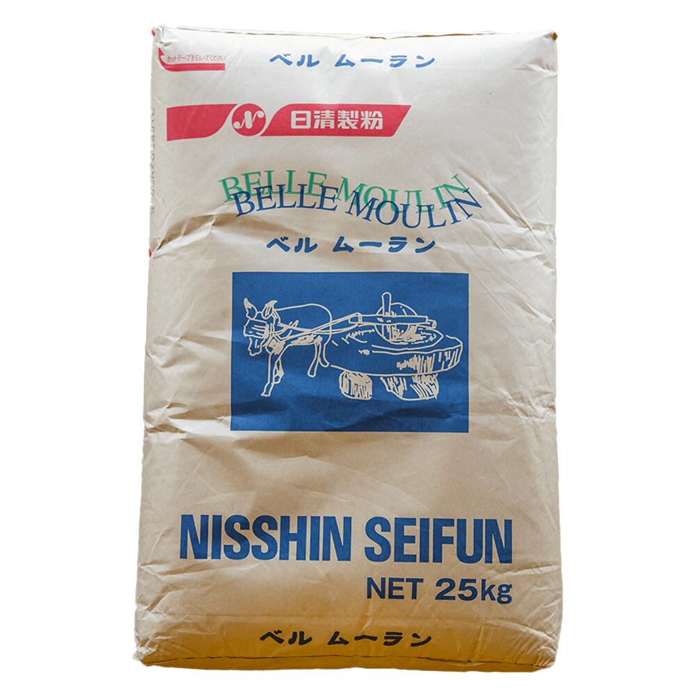 概要 特徴老化が遅く、しっとりとした食感のパンが作れます。小麦本来の豊かな風味と味わいを持つパンに仕上がります。成分灰分：0.38％たんぱく質：11.8％主な用途製菓、製パンにご使用下さい。 原材料 【原材料】小麦粉 内容量 25KG 栄養成分(100gあたり) (100gあたり)エネルギー…366kcal脂質…1.5gたんぱく質…11.8g炭水化物…71.9g食塩相当量…0g アレルギー物質(特定原材料7品目) 小麦 コンタミネーション 記載なし 保存方法 直射日光、高温多湿を避け常温で保存して下さい。 発送方法 常温 製造者 日清製粉 販売者 日清製粉 発送の目安 在庫がある場合は最短翌営業日発送。在庫がない場合はメーカー入荷後発送 　　 ※パッケージは変更されている場合が御座います。 内容の変更が無い場合は、お取替えのご対応は出来かねます。 ご了承下さい。