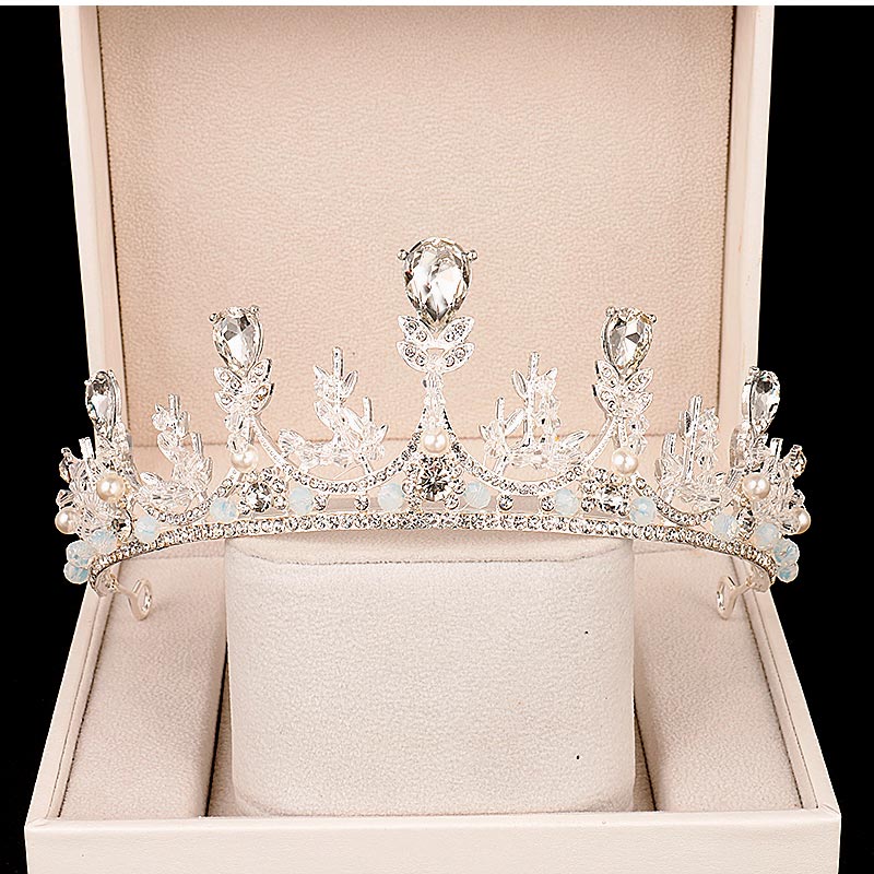 ウエディング ティアラ 結婚式 ブライダル クラウン パール 真珠 ビジュー 上品 ゴージャス キラキラ 華やか 花嫁 二次会 パーティー クラウン 海外 挙式 王冠 お姫様 舞台 演出 イベント コーラス ウェディングティアラ 大人 プリンセス ゴールド