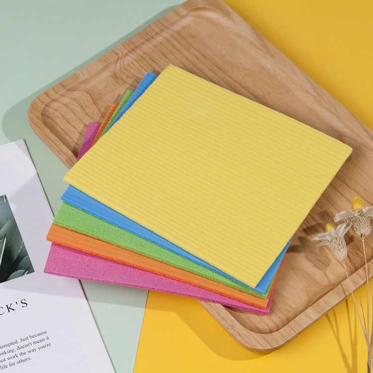 フキン セルロースクロス 超吸水の使い良さ！キッチン、リビング、窓ふき、洗車に大活躍！ 天然素材 キッチンタオル お得な20枚セット ふしぎクロス スポンジクロス キッチンワイプ 布巾 吸水 キッチンクロス