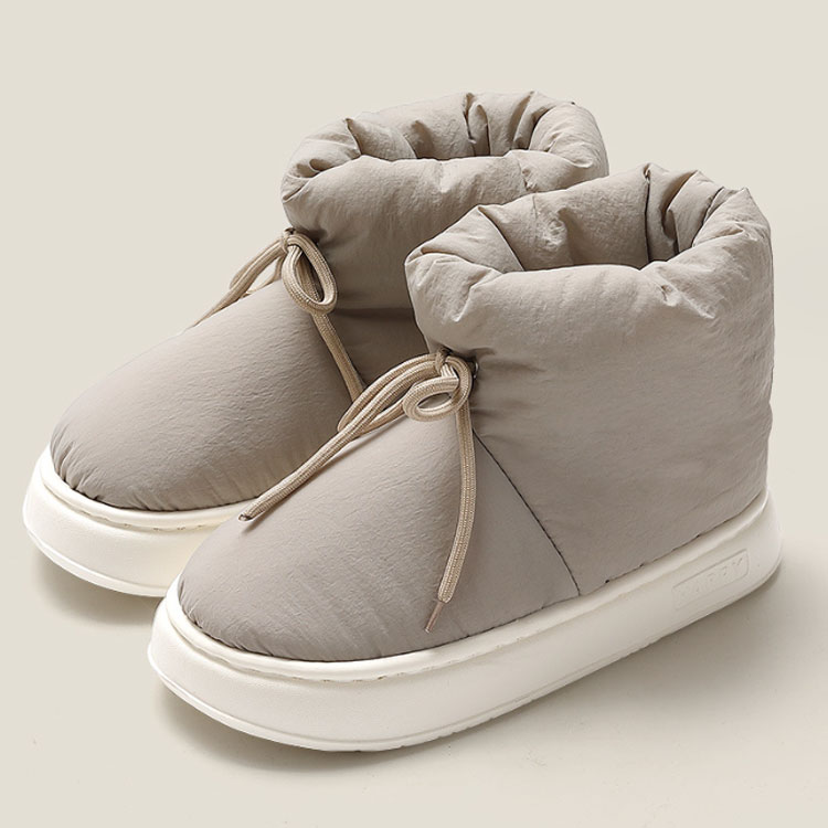 楽天katahidestoreブーツタイプ 足底ボア 抗菌防臭 暖かい 秋 冬 保温 スリッパ 防寒 もこもこ 白 在宅 アウトドア あったか キャンプ レディース 部屋着 ふわふわ プレゼント ギフト おしゃれ ホワイト 無地 シンプル 4色 ルームシューズ