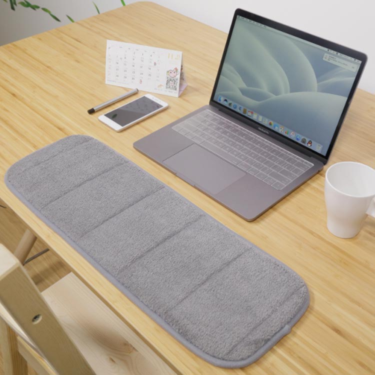 アームレスト パソコン クッション 腕置き アームクッション マット 手置き台 マット 手首 ふわふわ キーボード用 腕置き 折りたたみ リストレスト フリース マウスパッド 持ち運び テレワーク ノートpc 送料無料