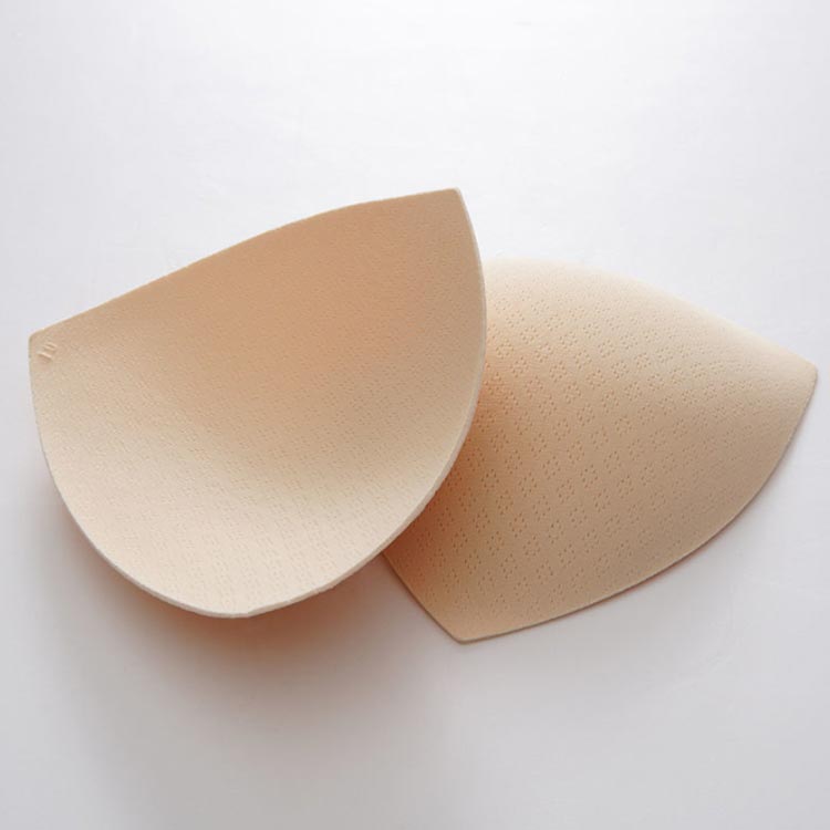 バストパッド 胸カップ ブラパッド 差し込み 大人 バレエ用品 ブラジャー 三角形 ジュニア 取り外し可能 スポーツブラ インサートカップ 薄手 水着 通気性 三角形 下着