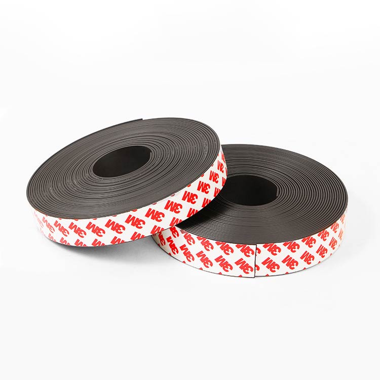 全長5m 超強力 マグネットテープ 全長5m 幅2/2.5/3cm 厚さ2mm 粘着マグネット マグネットシート 壁 便..