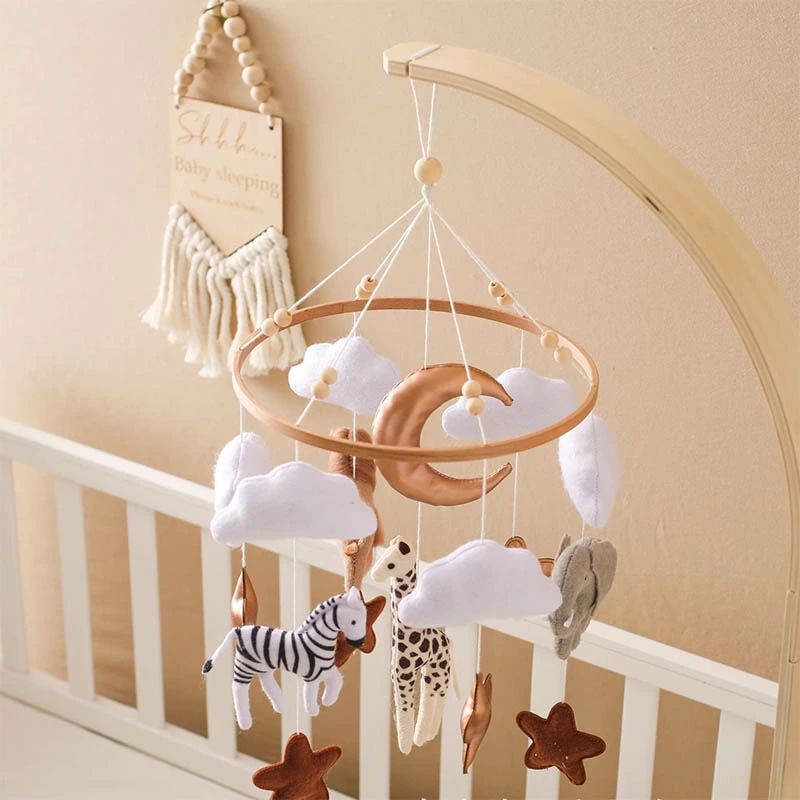 ベッドメリー 木製モビール 動物型 動物園 壁飾り 風鈴 ゆらゆら 柔らかい 吊り下げ式 ベッド飾り 壁飾り 寝かしつけ用品 子供用寝具 木のおもちゃ 赤ちゃん ベビー 出産準備 出産祝い プレゼント 寝かしつけ用品 泣き止ませ