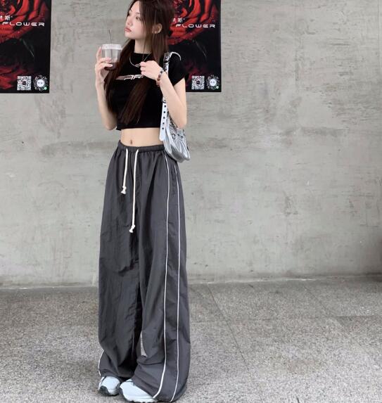 樂天商城 - ♪S-L展開♪パンツ　ズボン　ボトムス　スウェット ロング　ワイド　太い　太め　大きいサイズ　ビッグ　ジャージ　グレー 　ゆったり　ハイウエスト　ポケット　ダンス　衣装　ヒップホップ　HIPHOP　レディース　メンズ　ガールズ　個性的　奇抜　かっこいい