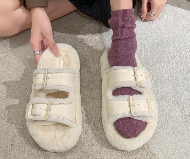 樂天商城 - ♪35~39展開♪履きやすい サンダル フラットシューズ 冬 かわいい 疲れないファーサンダル レディース ボアサンダル ふわふわ ぺたんこ ファースリッパ 歩きやすい おしゃれつっかけ 暖かい もこもこ ルームシューズ秋冬