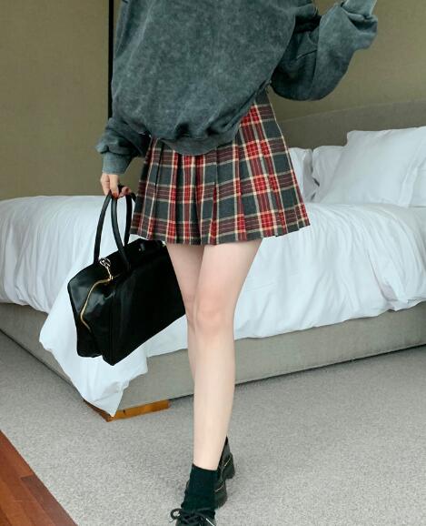 プリーツ スカート キュロット スカパン チェック柄 シンプル ハイウエスト ミニスカ ミニ 膝上 ひざ丈 ボトムス ダンス 衣装 ヒップホップ HIPHOP レディース ガールズ kpop 韓国 ストリート 個性的 奇抜 派手