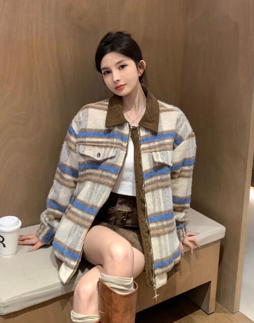 チェック柄　コート　ブルゾン　アウター　ジャケット　レディース　ガールズ　おしゃれ　韓国ファッション　ゆったり　大きい　シンプル　ボリューム 防寒　あったか　厚手　ストリート　大人