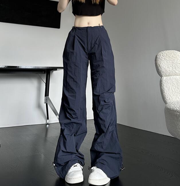 Capri Pants - ワイド　ズボン　ボトムス　パンツ　ハイウエスト　ロング　ジョガーパンツ　裾絞り　シンプル　大きいサイズ　ゆったり　だぼだぼ　ダンス　衣装　ヒップホップ　HIPHOP　レディース　メンズ　ストリート　奇抜　派手　韓国ファッション