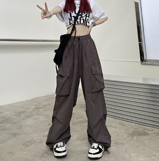 乐天商城 - ワイド　カーゴパンツ　ズボン　ボトムス　パンツ　ハイウエスト　裾絞り　ロング　ジョガーパンツ　シンプル　大きいサイズ　ゆったり　だぼだぼ　ダンス　衣装　ヒップホップ　HIPHOP　レディース　メンズ　ストリート　奇抜　派手