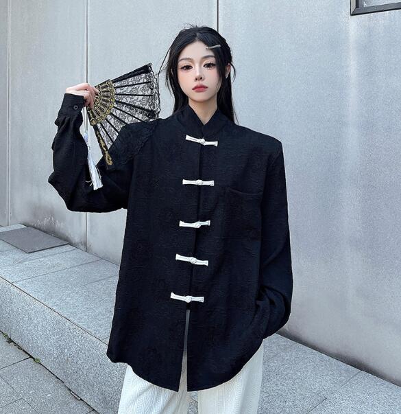 樂天商城 - 送料無料　チャイナ服　長袖　 黒　ビッグシルエット ゆめかわいい 奇抜 派手　前開き トップス ダンス 衣装 ヒップホップ コスチューム 韓国ファッション 大きいサイズ 個性的 服 原宿系　オーバーサイズ レディース 　ガールズ　 きれいめ