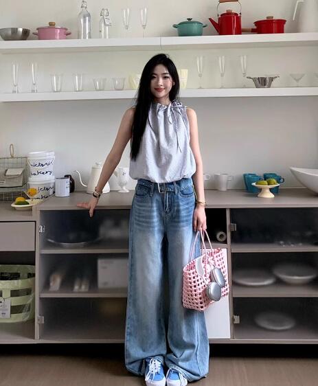 樂天商城 - デニム　ズボン　ボトムス　パンツ　ジーンズ　ジーパン　ストレート　ロング　ワイド　太い　太め　ハイウエスト　ベルト　ダンス　衣装　ヒップホップ　HIPHOP　レディース　ガールズ　ストリート　奇抜　派手　韓国　大きいサイズ