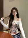 長袖 トップス カットソー 犬 ベージュ スリム 着痩せ インナー レディース ガールズ ストリート 個性的 奇抜 かわいい 韓国ファッション