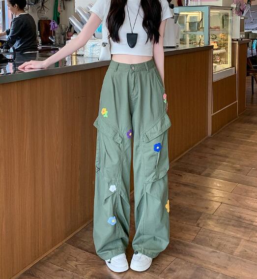 乐天商城 - 刺繍　カーゴパンツ　パンツ　ズボン　ボトムス　スウェット ロング　ワイド　太い　太め　大きいサイズ　ビッグ　ゆったり　ハイウエスト　ポケット　ダンス　衣装　ヒップホップ　HIPHOP　レディース　ガールズ　個性的　奇抜　かわいい