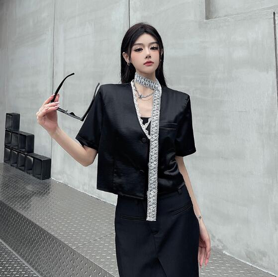 乐天商城 - モード系 　ショート丈　半袖　 ビッグシルエット ゆめかわいい 奇抜 派手 ジャケット トップス　ダンス 衣装 ヒップホップ コスチューム 韓国ファッション 大きいサイズ 個性的 服 原宿系　オーバーサイズ 　レディース　ガールズ　 きれいめ