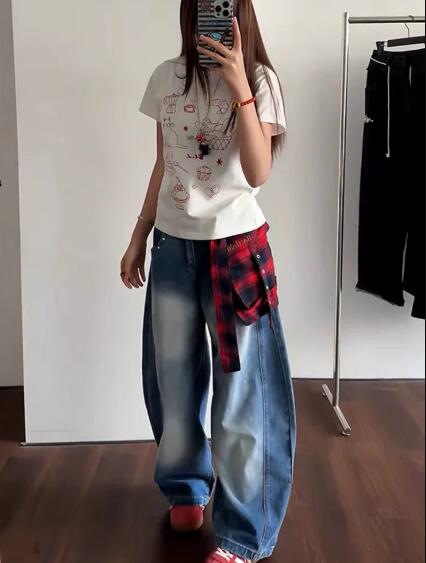 乐天商城 - 重ね着風　チェック柄　ジーンズ　ジーパン パンツ　ズボン　ボトムス　ポケット　太い　太め　ワイド　デニム　ダンス　衣装　ヒップホップ　HIPHOP　レディース　ガールズ　ストリート　大きいサイズ　かっこいい　個性的　韓国ファッション