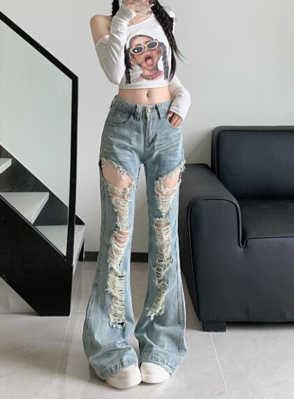 乐天商城 - デニムパンツ レディース フレアパンツ 大きいサイズ ジーンズ デニム パンツ ジーパン 着痩せ きれいめ ボトムス クラッシュ ダメージ 破れ加工 美脚 個性的 韓国ファッション