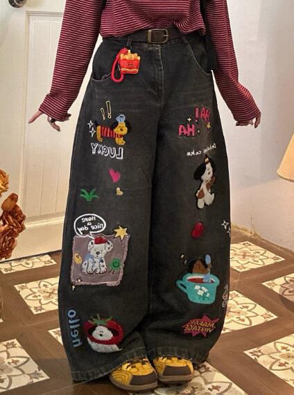 樂天商城 - 「ベルトなし」デニムパンツ レディース ワイドパンツ 大きい ジーンズ デニム パンツ ジーパンボトムス 長ズボン 着痩せ きれいめ ワイド 太い 太め 刺繍 ワッペン 美脚 脚長 個性的 かわいい 韓国ファッション