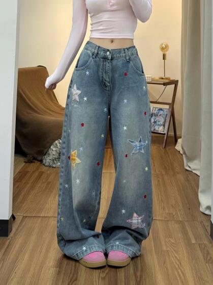 樂天商城 - デニムパンツ レディース ワイドパンツ 大きい ジーンズ デニム パンツ ジーパンボトムス 長ズボン 着痩せ きれいめ ワイド 太い 太め 刺繍 星柄 ワッペン 美脚 脚長 個性的 かっこいい 韓国ファッション