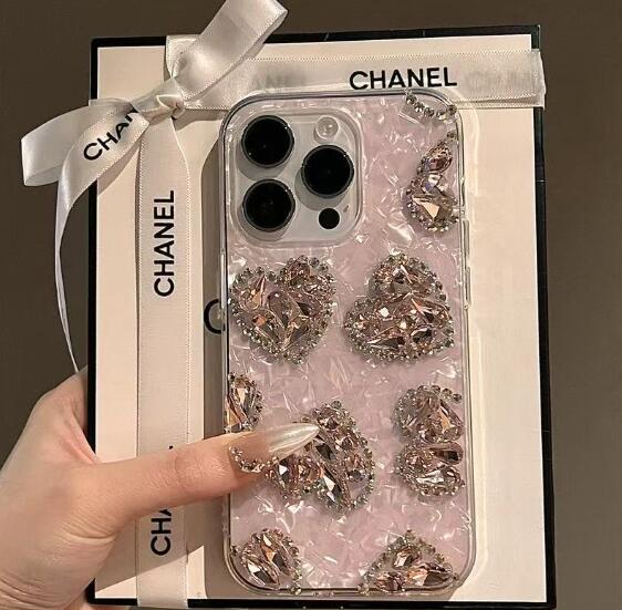 乐天商城 - 【INSで大人気】iPhone17 16 15 14 13ケース iPhoneケース おしゃれ スマホ 携帯 ケース カバー ハート柄 ビジュー キラキラ 可愛い 軽量