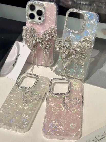 乐天商城 - 【INSで大人気】iPhone17 16 15 14 13ケース iPhoneケース おしゃれ スマホ 携帯 ケース カバー ハート柄 ちょうちょ ビジュー キラキラ 可愛い 軽量