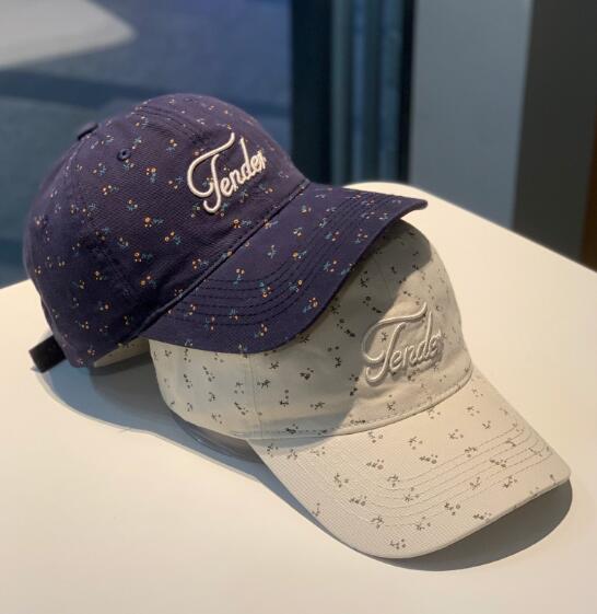 乐天商城 - 帽子 レディース 野球帽 キャップ 大きいサイズ 紫外線対策 UVカット 通気性 刺繍 花柄 ロゴ スポーツ ファッション小物 Cap ベースボールキャップ 韓国ファッション かわいい 可愛い ダンス衣装