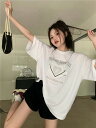全2色 トップス Tシャツ カットソー 半袖 五分袖 プリント ロゴ ビッグロゴ ハート ホワイト 白 ブラック 黒 ダンス 衣装 ヒップホップ HIPHOP...