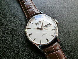 クラシカルなデザインでリーズナブルな自動巻き!スイス製Tissot【ティソ】VISODATE【ヴィソデイト】ヘリテージ自動巻き/腕時計/正規代理店商品