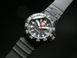 サイズダウン!赤針!スイス製LUMINOX【ルミノックス】NAVYSEAL0300【ネイビーシールズ】SEATURTLEGIANT100m防水腕時計/正規代理店商品