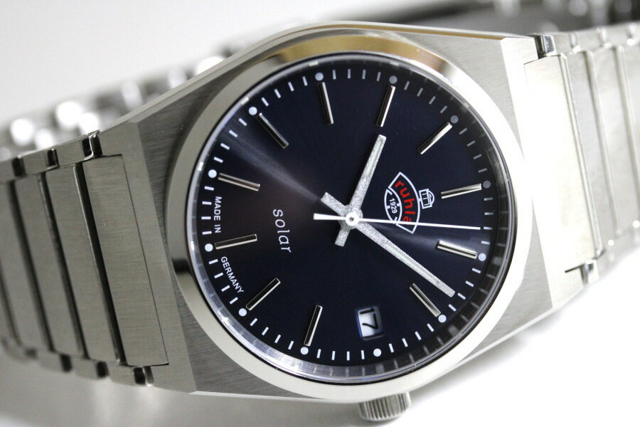 ドイツのRuhla ルーラ Space Control スペース・コントロール 35ミリ ソーラー腕時計 男性用腕時計 メンズ ドイツ製 男女兼用 ミッドサイズ