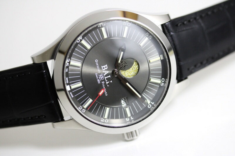スイス製 BALL WATCH ボール・ウォッチ MOONPHASE ムーンフェイズ 自動巻き腕時計 並行輸入品 NM2282C-LLJ-GY 293,700円 月齢表示