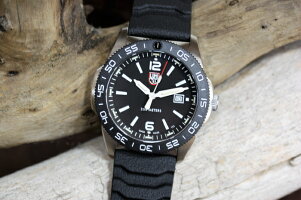 スイス製LUMINOX【ルミノックス】PACIFICDIVER【パシフィック・ダイバー】クォーツ腕時計/サファイアクリスタル/正規代理店商品/送料無料/ダイバーウォッチ/サイファイアクリスタル/200m防水
