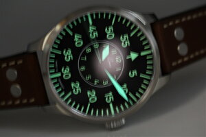 ★定番人気モデル★LACOの人気モデル!復刻!ドイツ空軍採用のLaco【ラコ】自動巻きAACHEN【アーヘン】ミリタリーウォッチ/腕時計