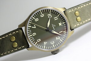 世界限定250本のみ!ドイツ空軍採用のLaco【ラコ】自動巻きAugsburg42Olive【アウクスブルグ42オリーブ】ミリタリーウォッチ/腕時計/正規代理店商品/ヴィンテージ仕上げ/ブロンズ風仕上げ/復刻