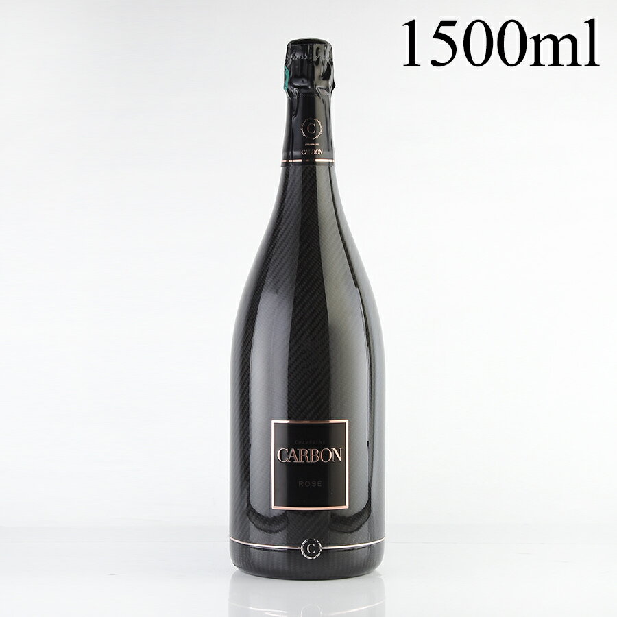 生産者 シャンパーニュ・カルボンChampagne CarbonヴィンテージNVワイン名ロゼRose容量1500ml商品説明CHAMPAGNE CARBON フォーミュラーワン オフィシャルシャンパン ■STORY 「シャンパン カーボン」は、ヴァレ・ド・ラ・マルヌ地区シャンピヨン村の家族経営の造り手「シャンパン ドヴァヴリー」がグランクリュとプルミエクリュのみで作る最高級シャンパンブランドです。モータースポーツ愛好家でもあるCEOアレクサンドル・メア氏が 　・特異まれな優美さを持ったシャンパン 　・挑戦者や変革者のように日常を抜け出したシャンパン を作る事を考え、4年がかりでカーボンファイバー製のボトルを完成させました。 職人が21工程を経て1週間がかりで作り込み、世界で最もプライスレス（価格をつけられない）シャンパンとして誕生しました。 ■フォーミュラーワン 公式シャンパン 2017年7月30日、「シャンパン カーボン」がフォーミュラーワン公式シャンパンに採用された事が、F1商業活動マネージング・ディレクターのショーン・ブラッチズ氏より発表されました。2017年シーズンのモナコグランプリから「シャンパン カーボン」が表彰台でのシャンパン・ファイトで振りまかれています。 CHAMPAGNE CARBON ASCENSION ROSE ”道楽者のシャンパンである。行儀良くは振る舞っていない” －ワールド・ベスト・ソムリエ ジャン・リュック・プトー氏－ 綺麗な真珠のような美泡は、きめ細かく一つ一つがまるで芸術的な織物を織りなす様に、長く重なり合っていく。非常にアロマティックな香り、溌剌としたレッドフルーツ、ストロベリー、ラズベリーやチェリーなどの甘酸っぱい香り、すみれやライラックのようにフレッシュな紫色の色調が非常に心地よく、フルーティで良くバランスの取れた奥深い味わい。 【GRAPE VARIETIES】 46% CHARDONNAY, 24% PINOT NOIR, 30% PINOT MEUNIER