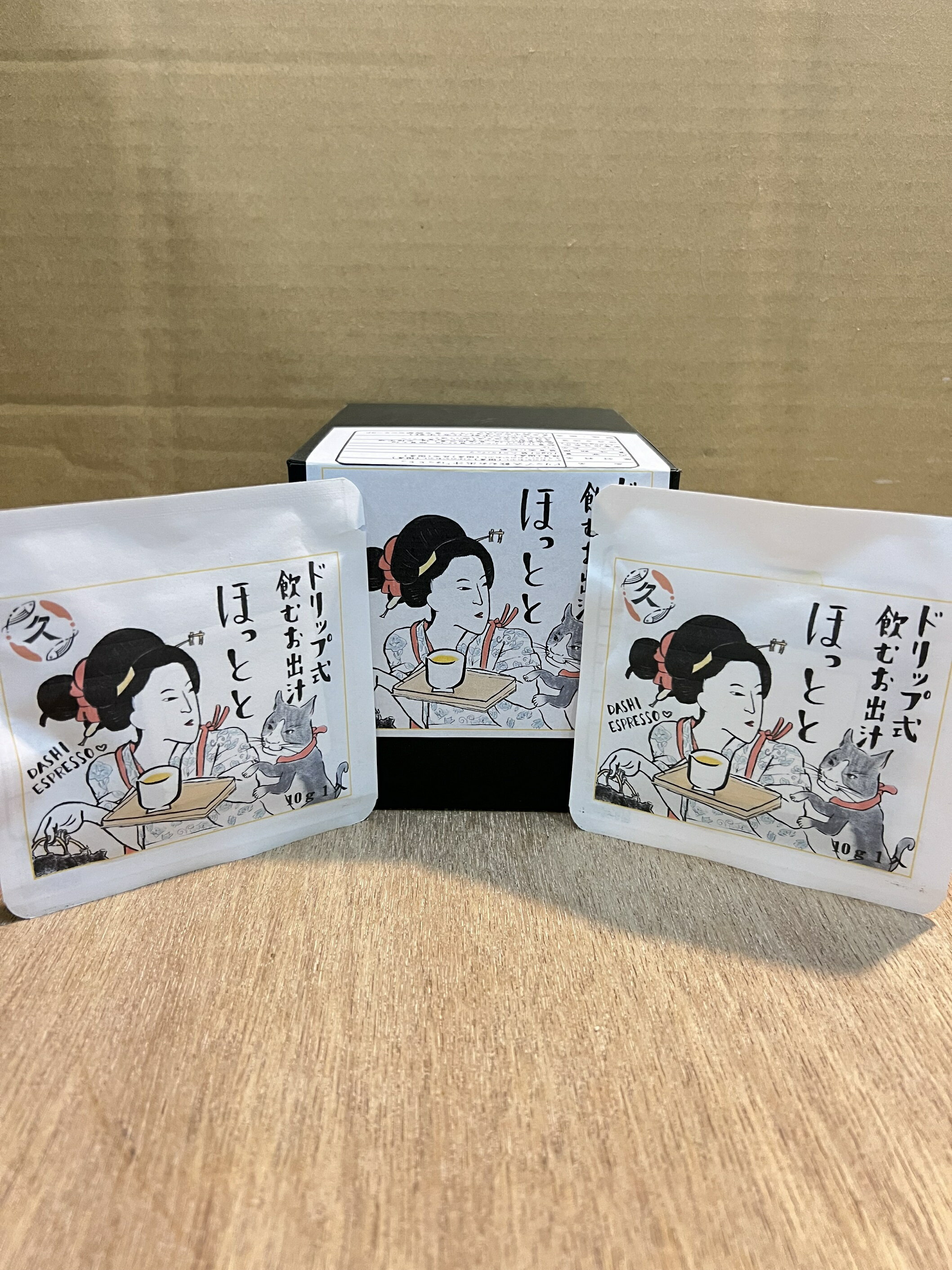 ドリップ式 飲む 出汁「ほっとと」 10g1入 （ 個包装 ） 15パック 贈答 ギフト ノンカフェイン だし茶漬け 浮世絵 スープ かつお さば 宗田 昆布 椎茸 出汁 離乳食 父の日 母の日 敬老の日 みそ汁 味噌汁 無添加 安心 安全 無塩 厳選 素材 国産 枯節 うま味 和風 簡単